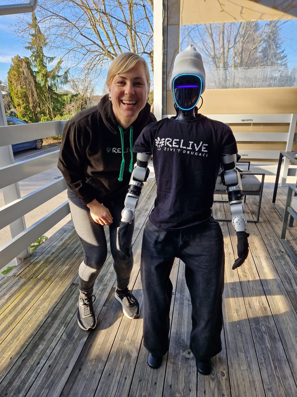 Robot v centru Relive